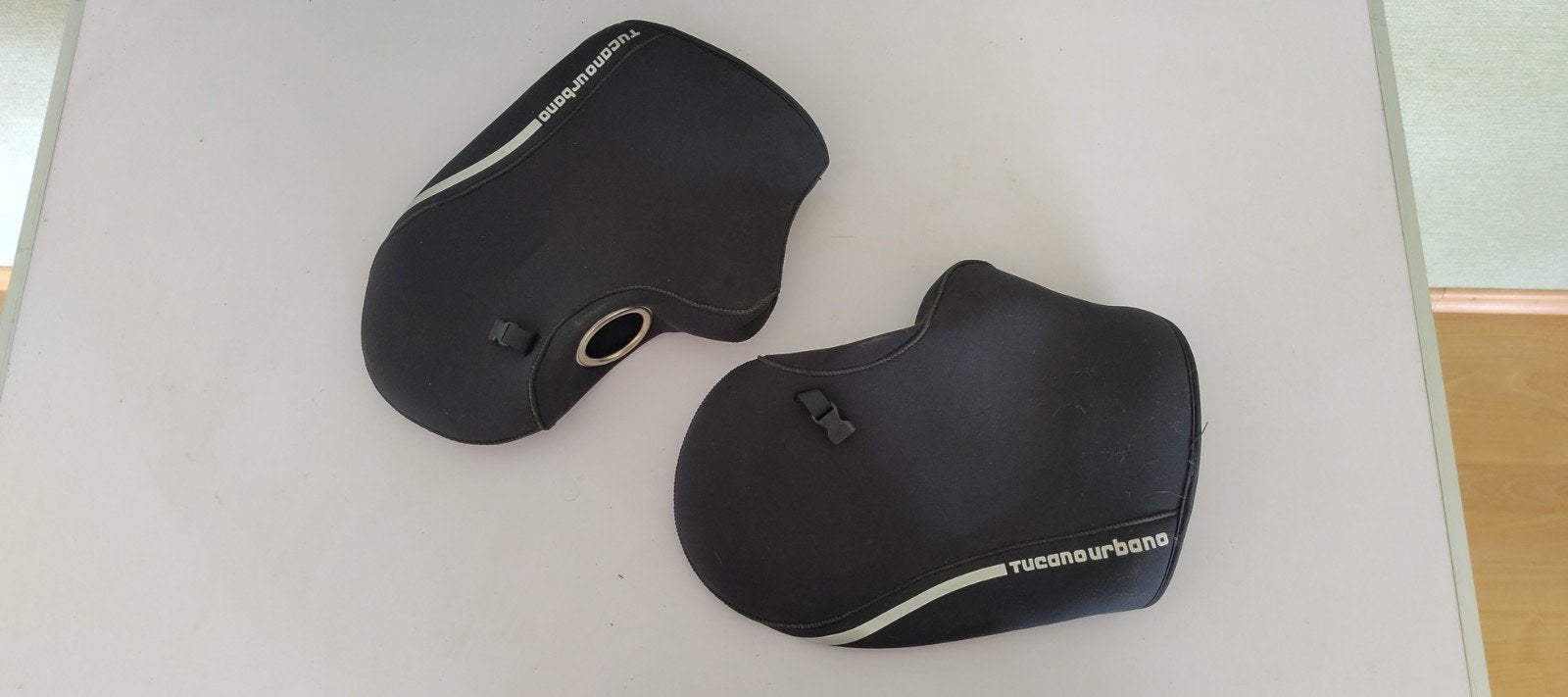 Tucano Urbano handmoffen voor scooter/motor, Ophalen of Verzenden, Zo goed als nieuw