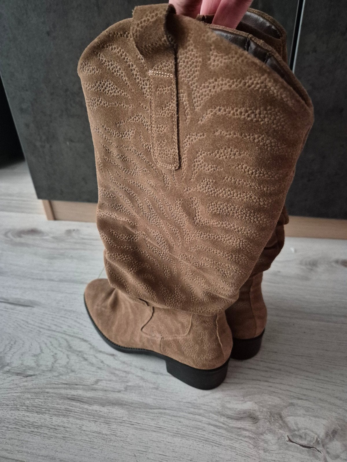 Bruine laarzen met zebraprint, Ophalen of Verzenden, Zo goed als nieuw, Bruin, Hoge laarzen