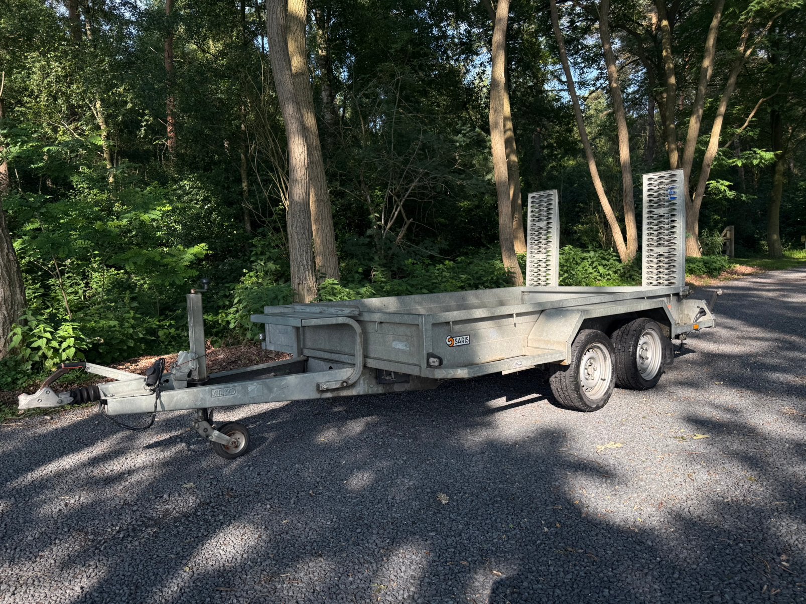 Nette Saris Machinetransporter 3000 KG, aanhanger, bj 2020, Ophalen, Zo goed als nieuw