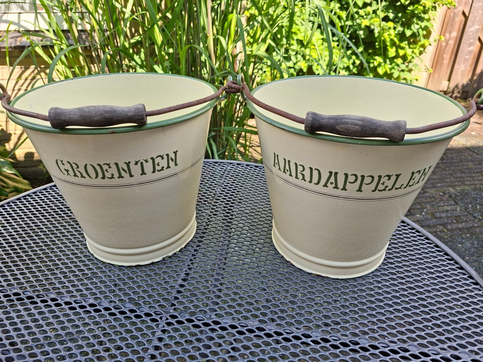 GROENTEN EN AARDAPPELEN EMMER IN PRIMA STAAT., Ophalen of Verzenden, Zo goed als nieuw, Overige materialen, Met handgreep