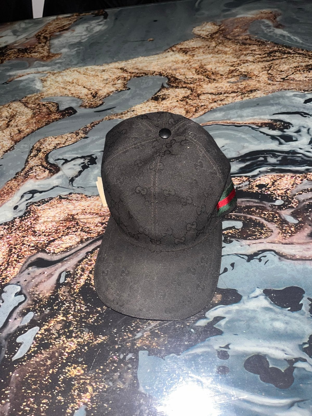 Gucci Pet Zwart - Gedragen maar in goede staat, Kleding | Dames, Ophalen, Gedragen, Pet