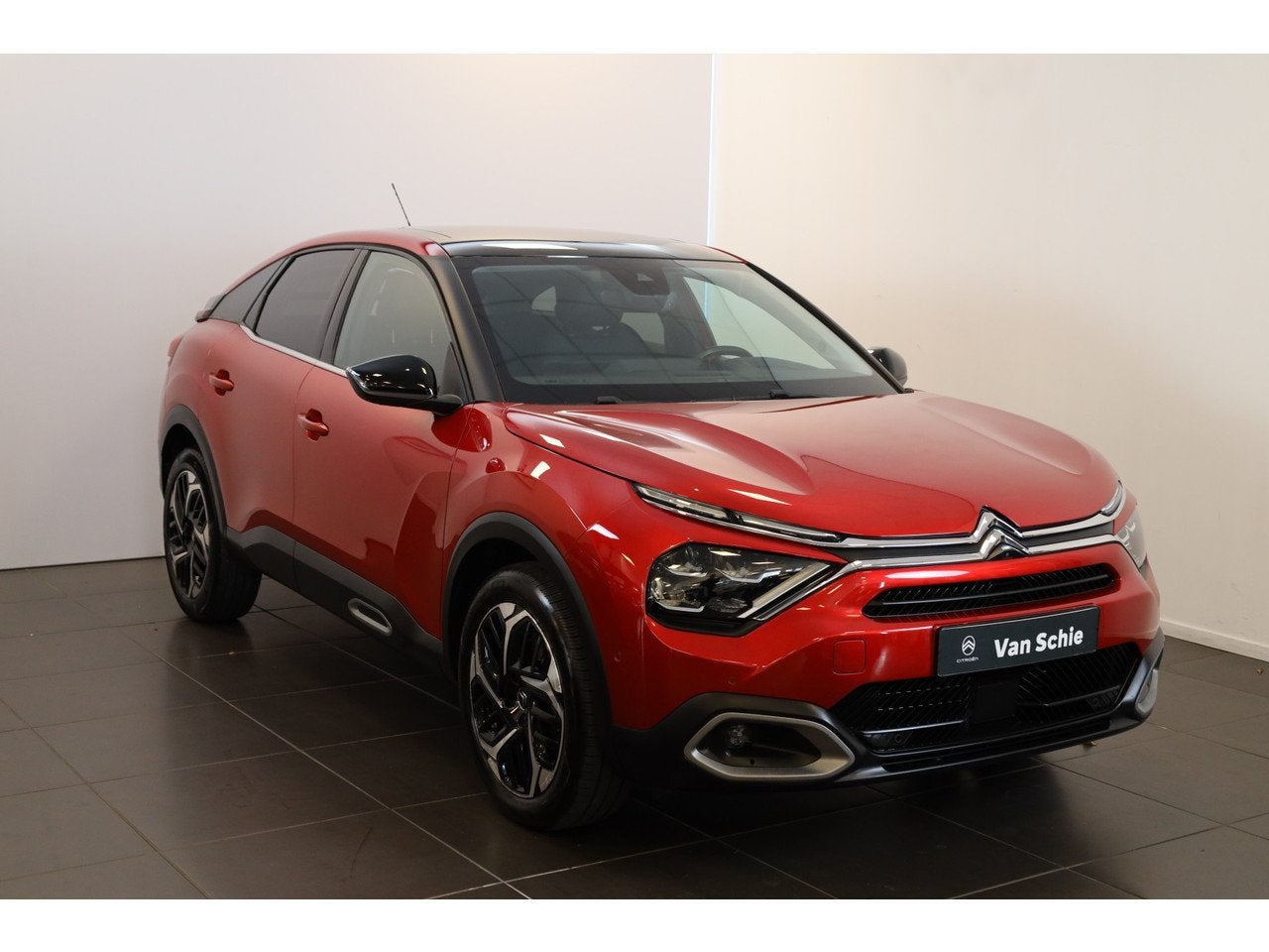 Citroën C4 PT 130 Shine Automaat-8 Panoramadak | HiFi | Ada, Automaat, Gebruikt, 1199 cc, Leder