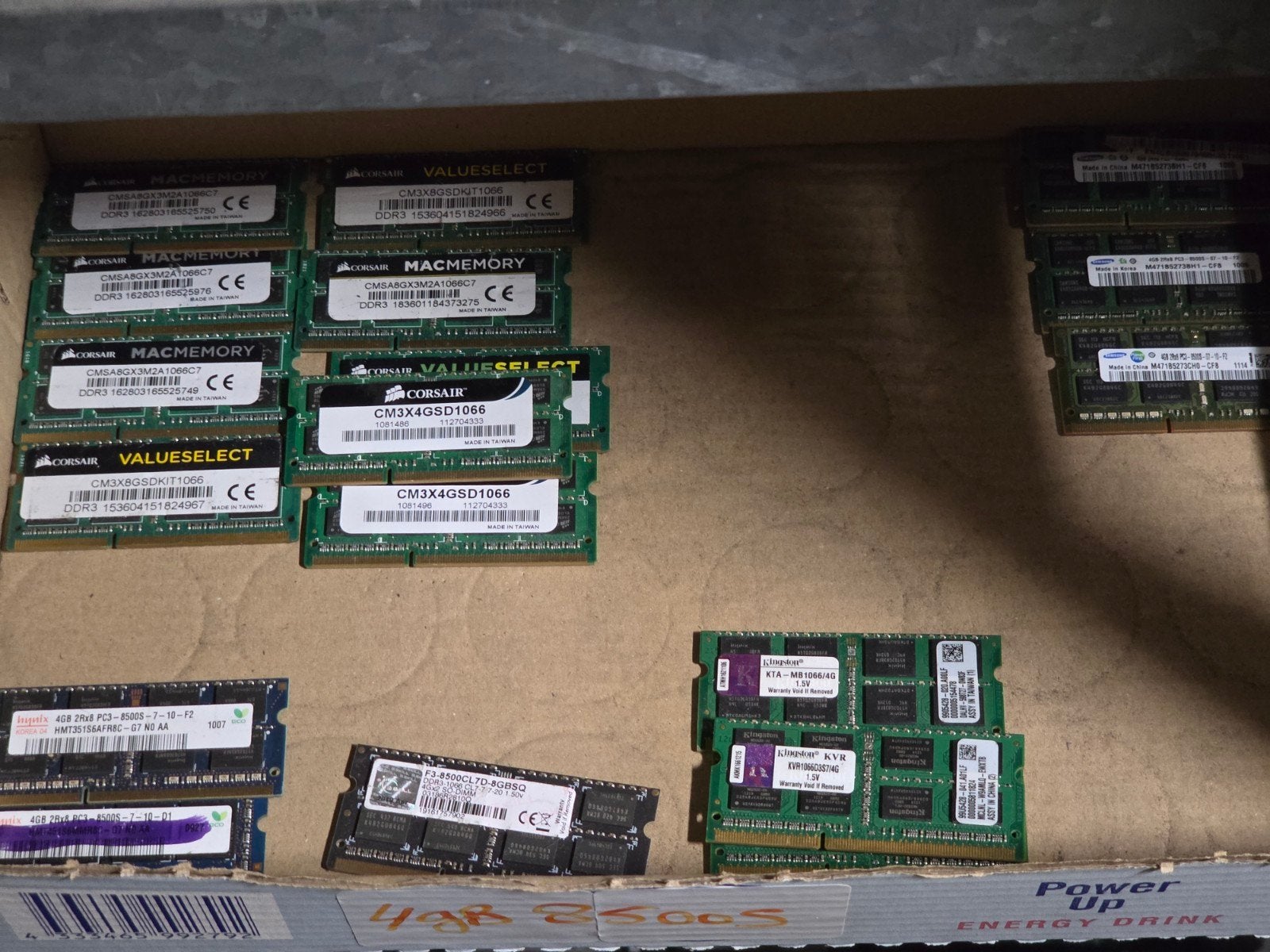 Verschillende merken 4gb laptop ram geheugen 8500s pc3 ddr3, Gebruikt, DDR3, Ophalen of Verzenden, Laptop