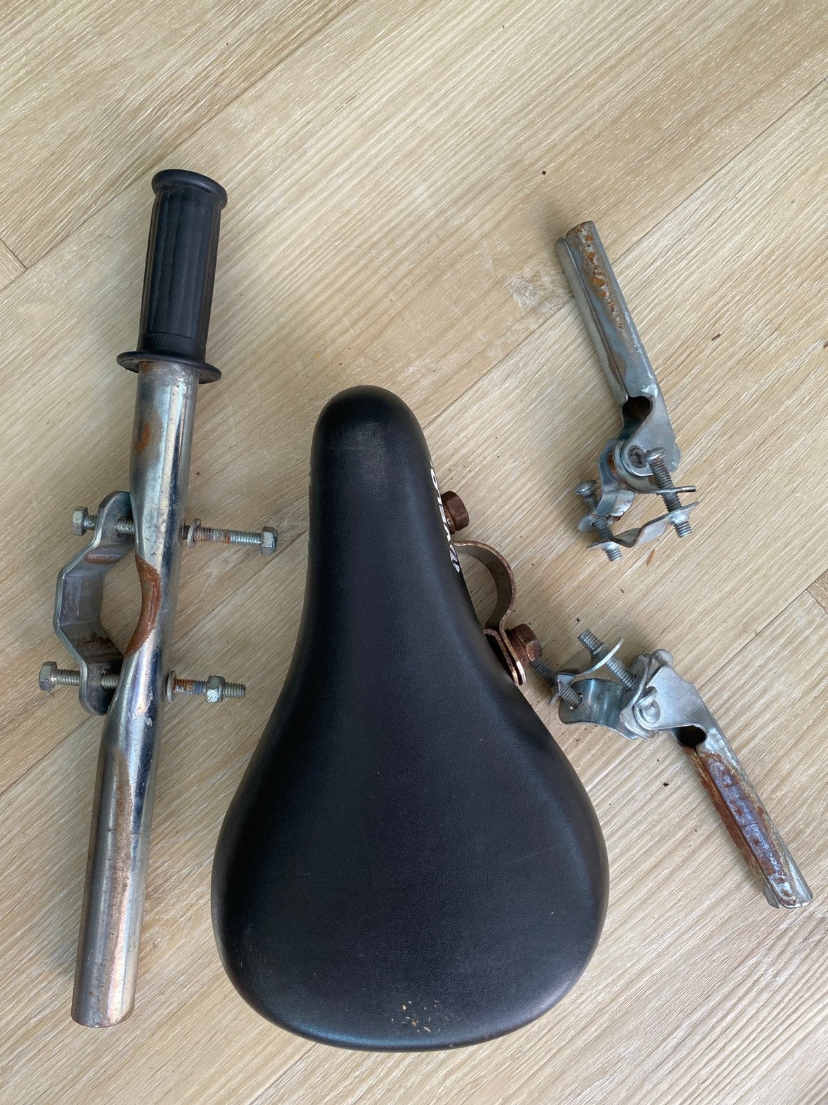 Kinderzitje voor op de fiets - stangmontage, Ophalen, Gebruikt, Voorzitje, Voetsteuntjes