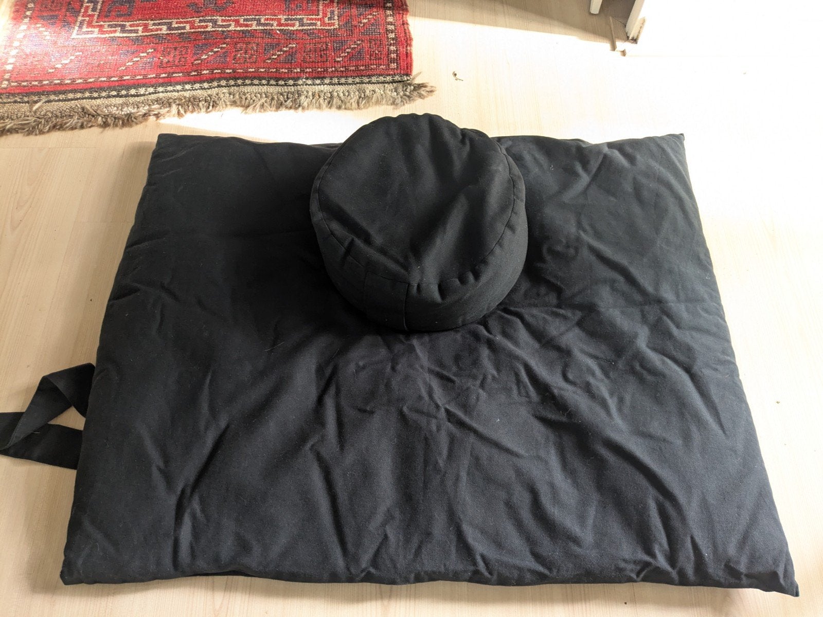 Meditatiekussen en mat - Lotus Design, Ophalen of Verzenden, Zo goed als nieuw, Yoga-accessoire