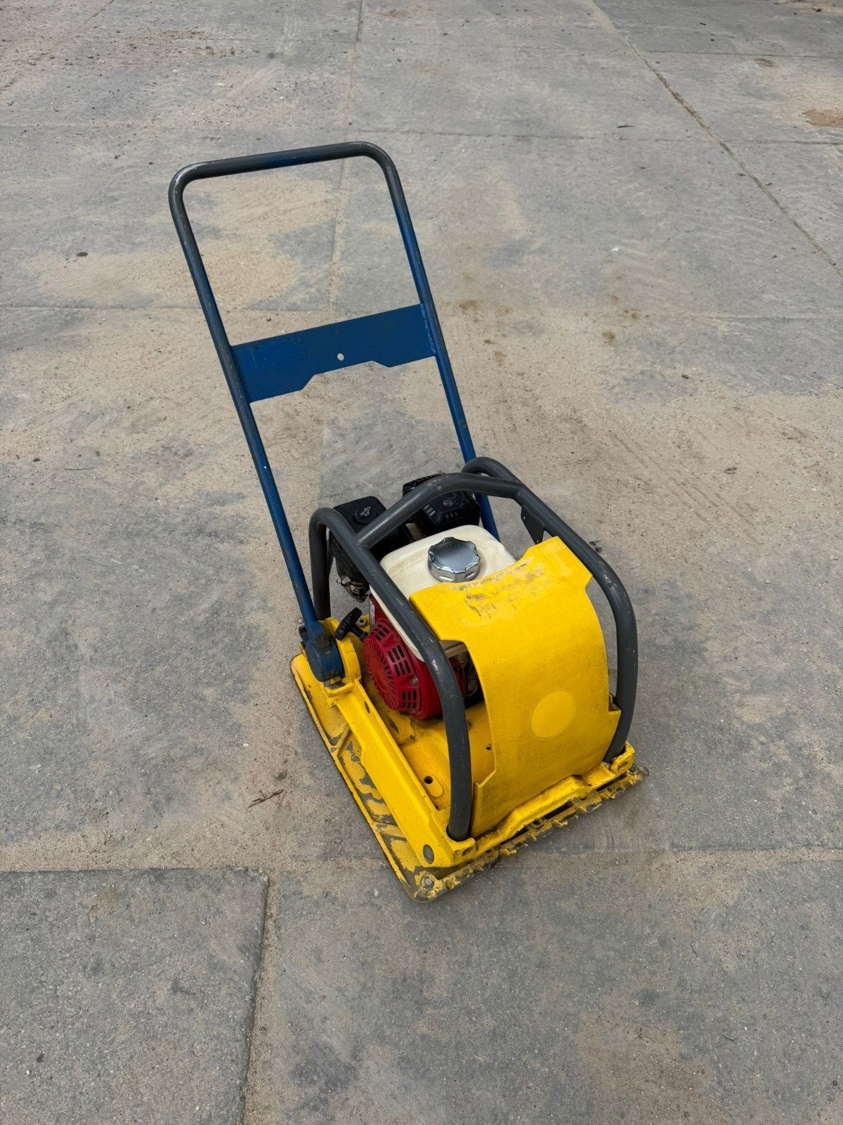 Trilplaat Wacker Neuson WP 1550 A, Ophalen