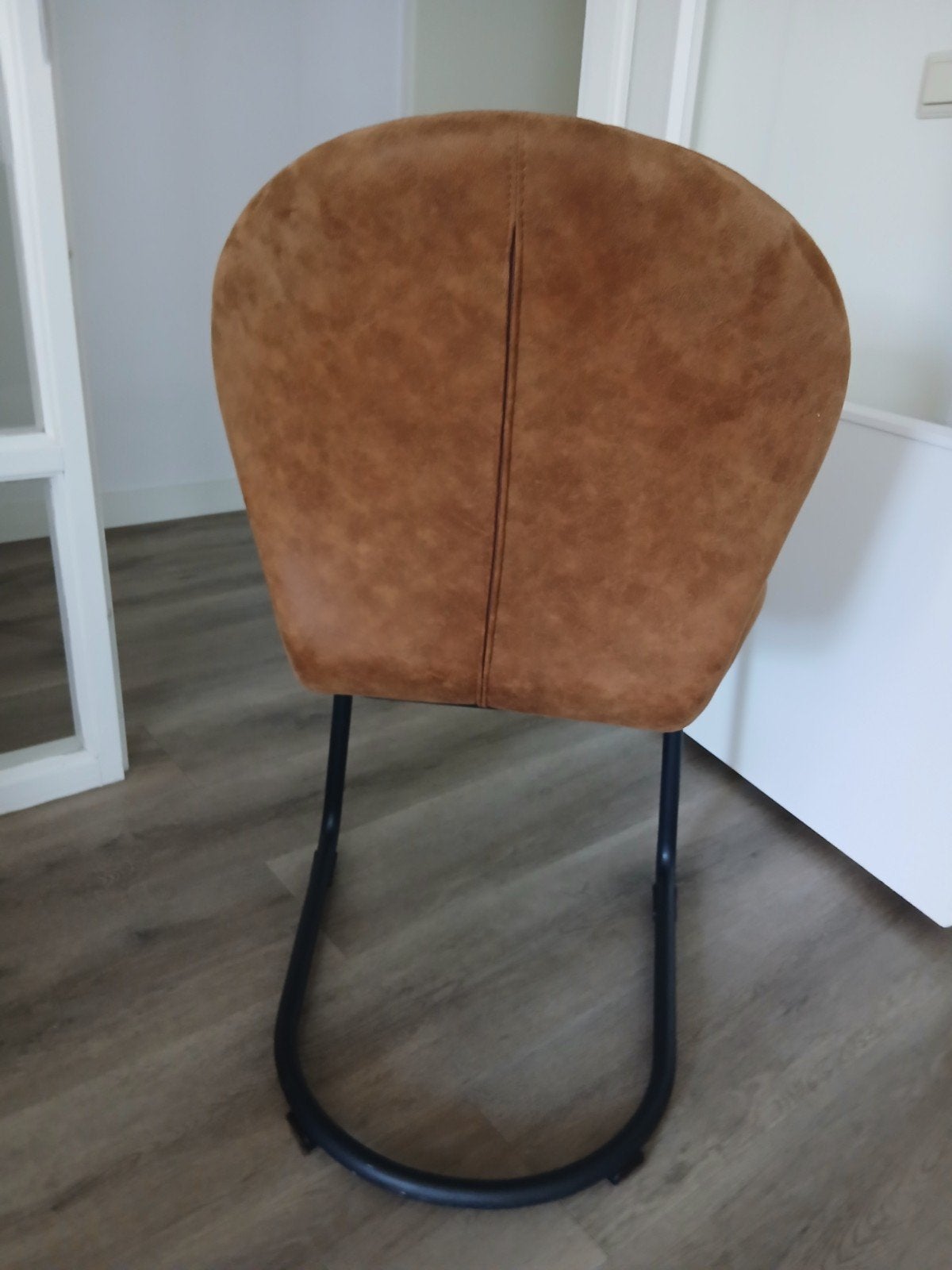 4 Cognackleurige Stoelen - Comfortabel en Stijlvol, Huis en Inrichting, Stoelen, Ophalen of Verzenden