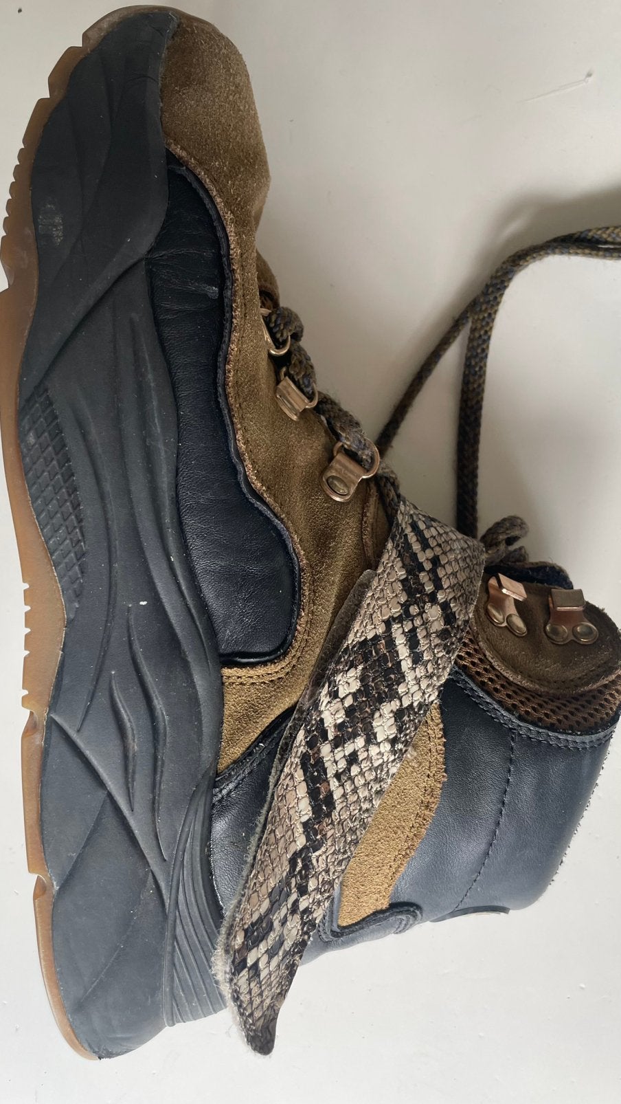 Te koop: leren schoenen/ sneakers, groen, 40, Ophalen of Verzenden, Zo goed als nieuw, Groen, Sneakers of Gympen
