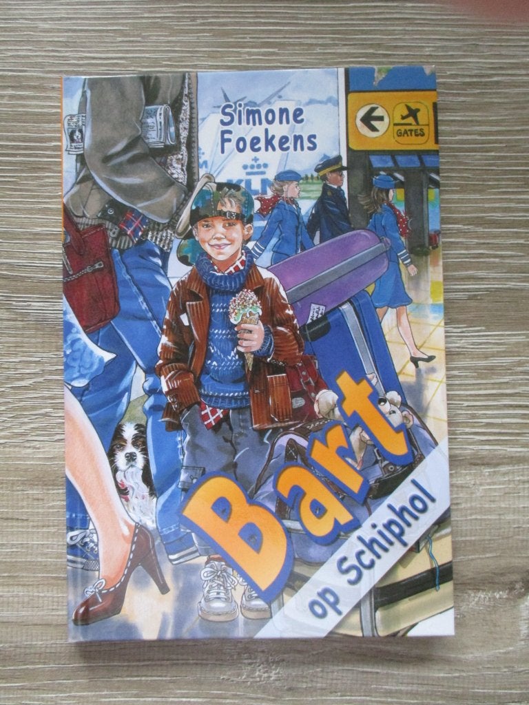 Bart op schiphol - Simone Foekens, Ophalen of Verzenden, Gelezen, Fictie algemeen