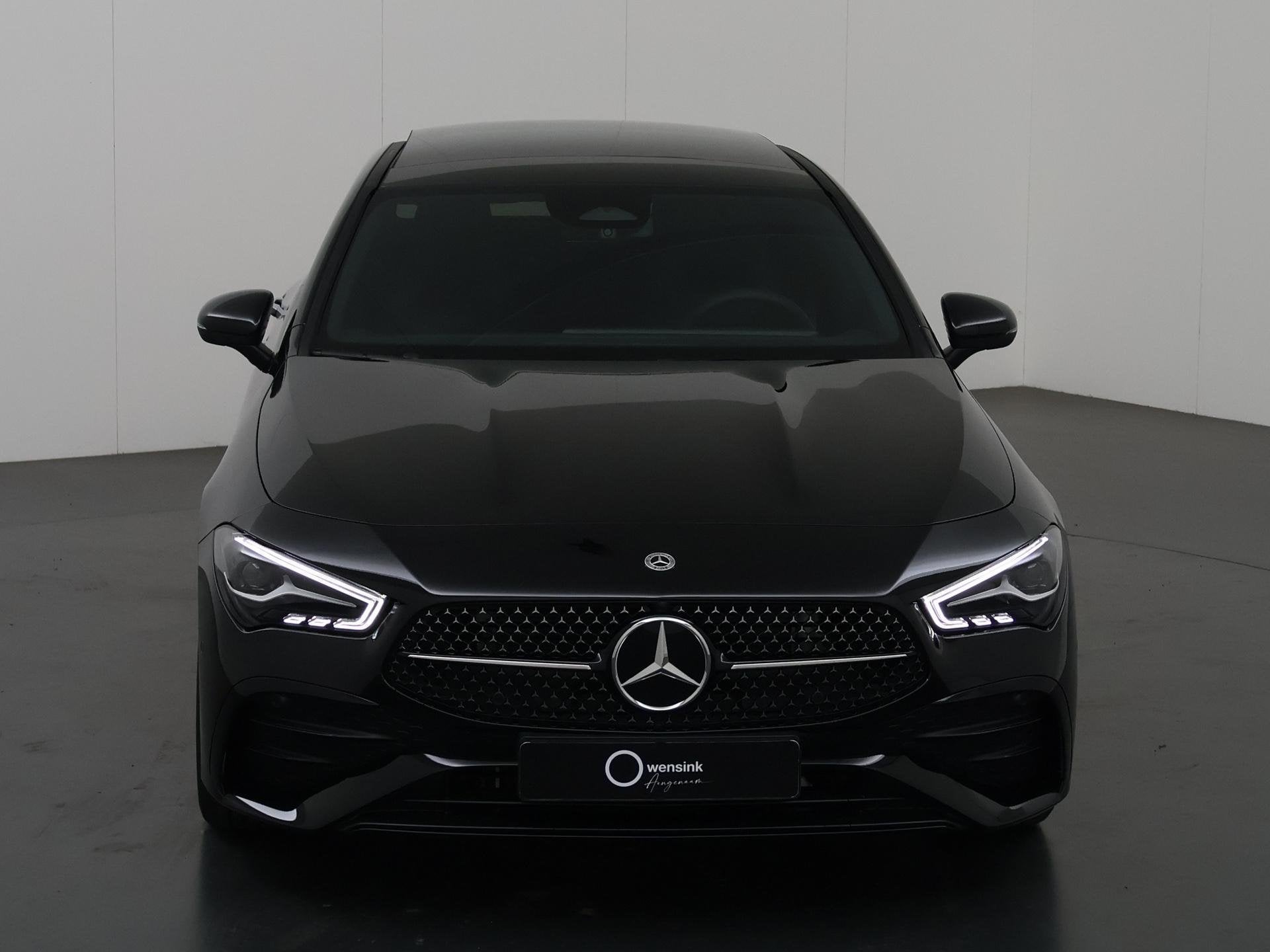 Mercedes-Benz CLA 180 Star Edition AMG NIGHT | Panoramadak |, CLA, 136 pk, Gebruikt, 4 cilinders