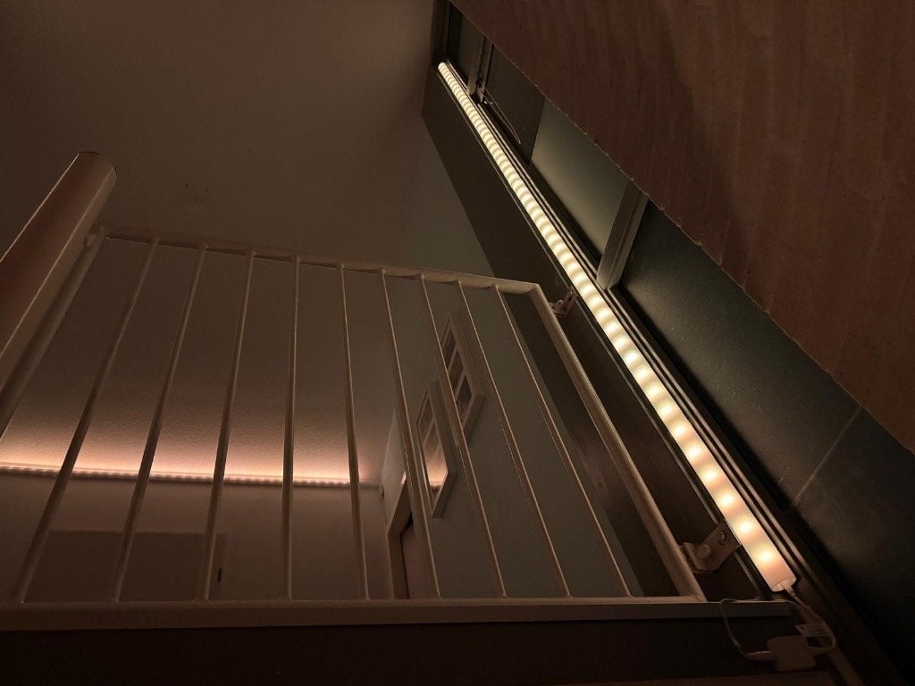 Sierlijst tbv Hue ledstrips, Huis en Inrichting, Ophalen, Overige fittingen, Zo goed als nieuw, Zilver