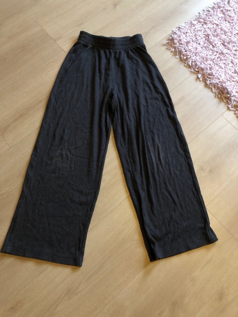 Broek meiden maat 140, Ophalen, Maat 34 (XS) of kleiner, Onbekend, Zo goed als nieuw