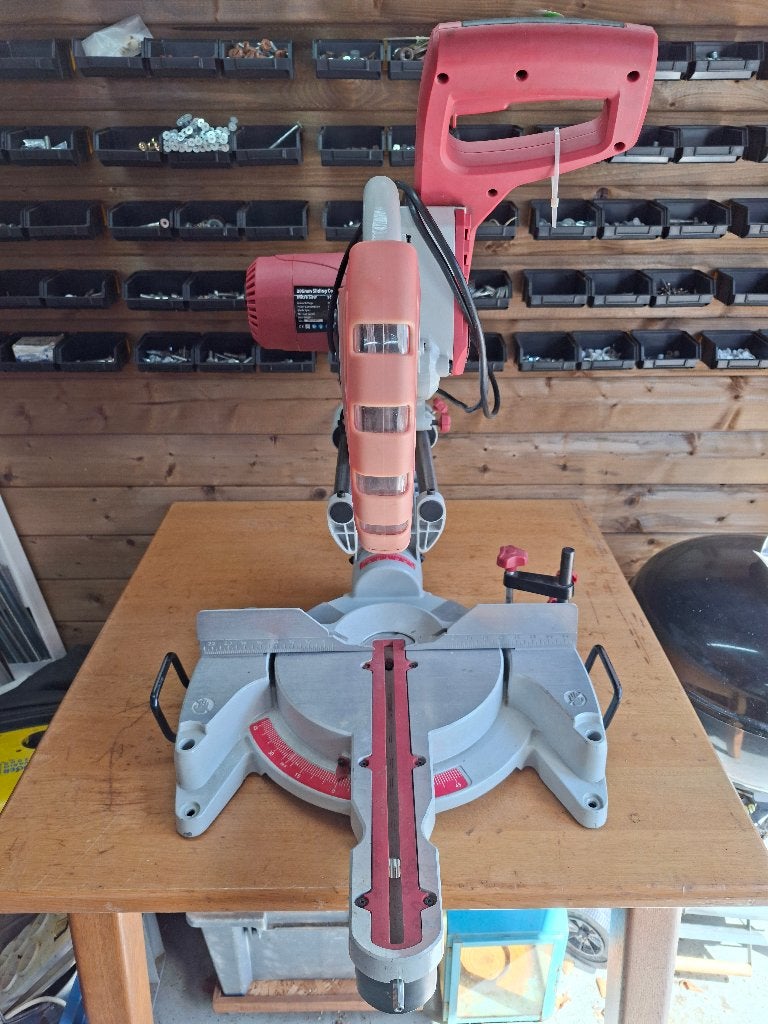 afkortzaag tafelmodel, Ophalen, 70 mm of meer, Afkortzaag, 1200 watt of meer