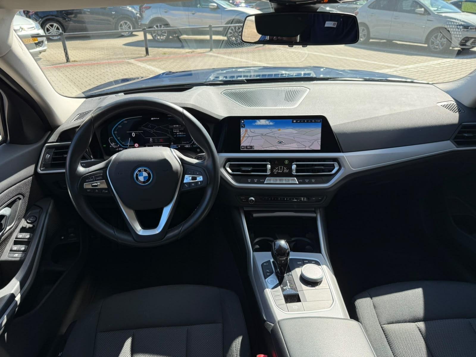 BMW 3-serie Touring 320e Touring Advantage *Innovation Pack*, Automaat, 12 maanden, Gebruikt, 4 cilinders