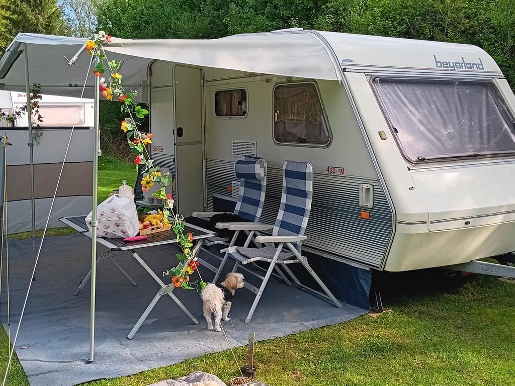 Beyerland Sprinter 430 TM - Compacte en complete caravan, Standaardzit, 750 - 1000 kg, Particulier, 4 tot 5 meter