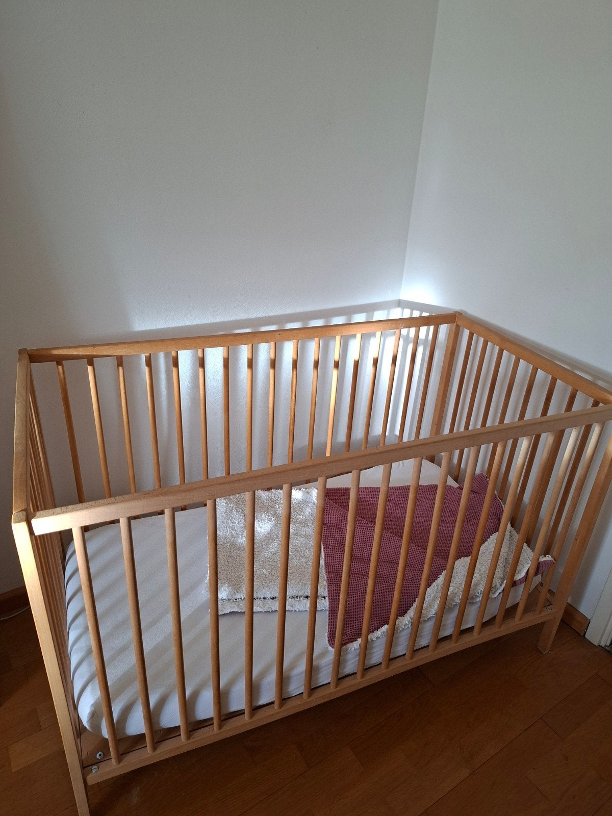 Baby ledikant, Ophalen, Zo goed als nieuw, Ledikant