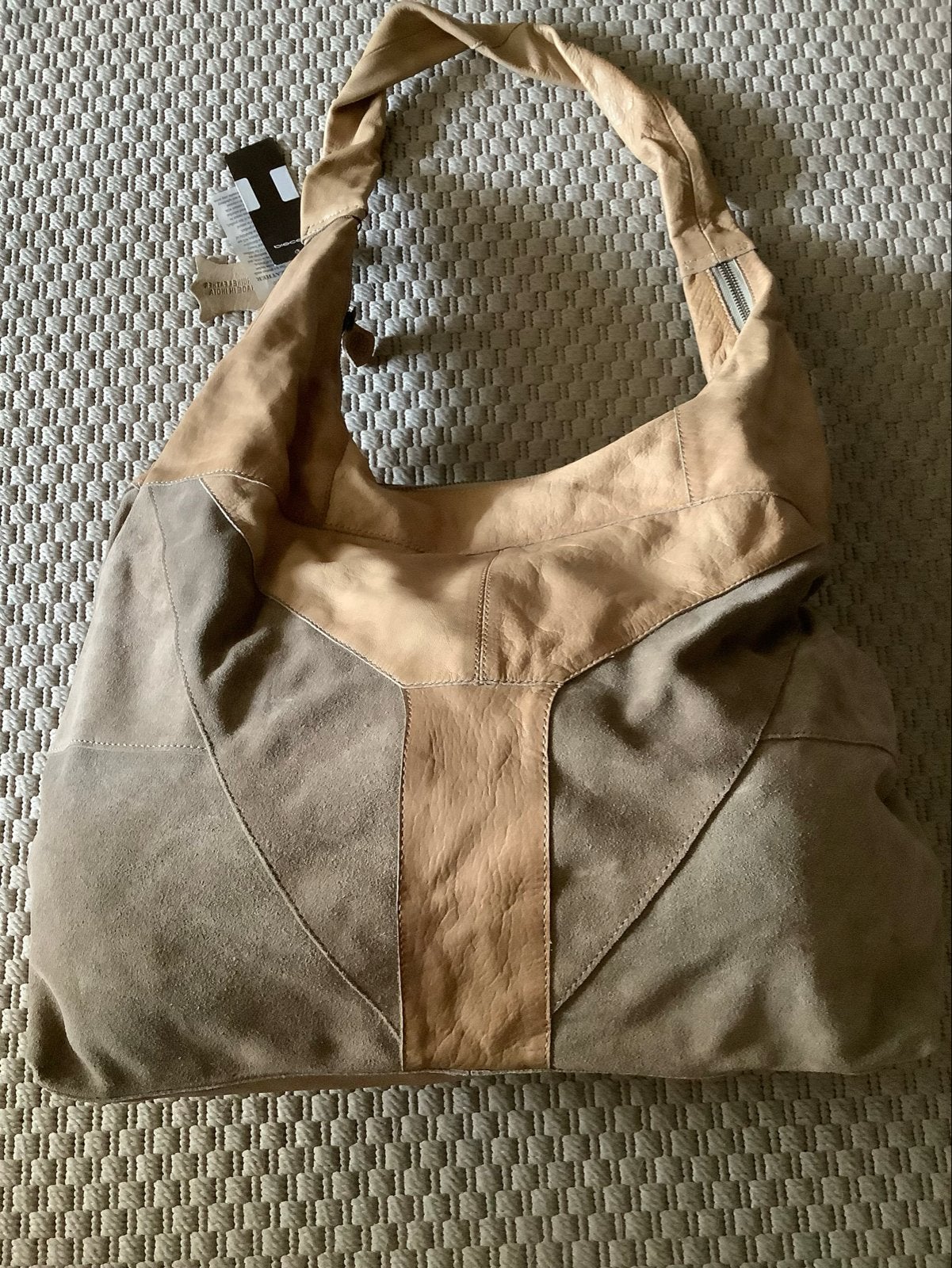 Nieuwe leren schoudertas beige/taupe, Ophalen of Verzenden, Nieuw, Beige, Schoudertasje