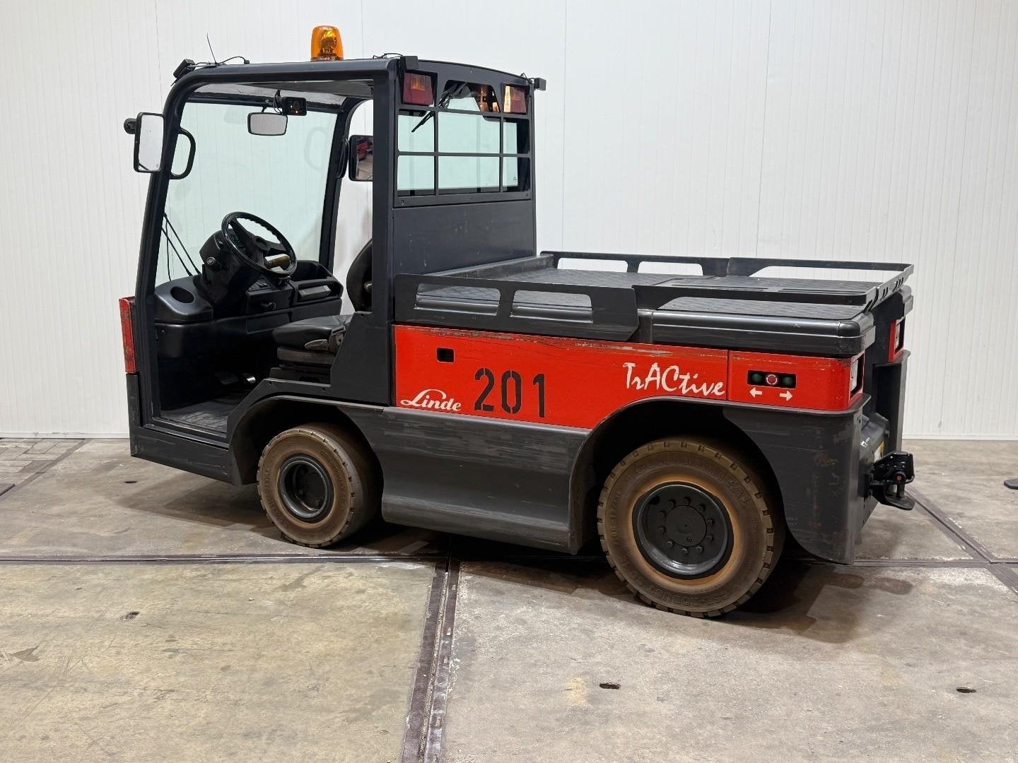 Linde P250 25ton terminal trekker 4000UUR HL1231, Gebruikt, Overige merken, 2500 tot 5000