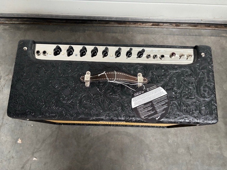 Fender Hot Rod Deluxe IV 30th Anniversary - Limited Edition, Muziek en Instrumenten, Ophalen, Minder dan 50 watt, Nieuw, Siriusdreef 17-27, 2132 WT Hoofddorp, Nederland