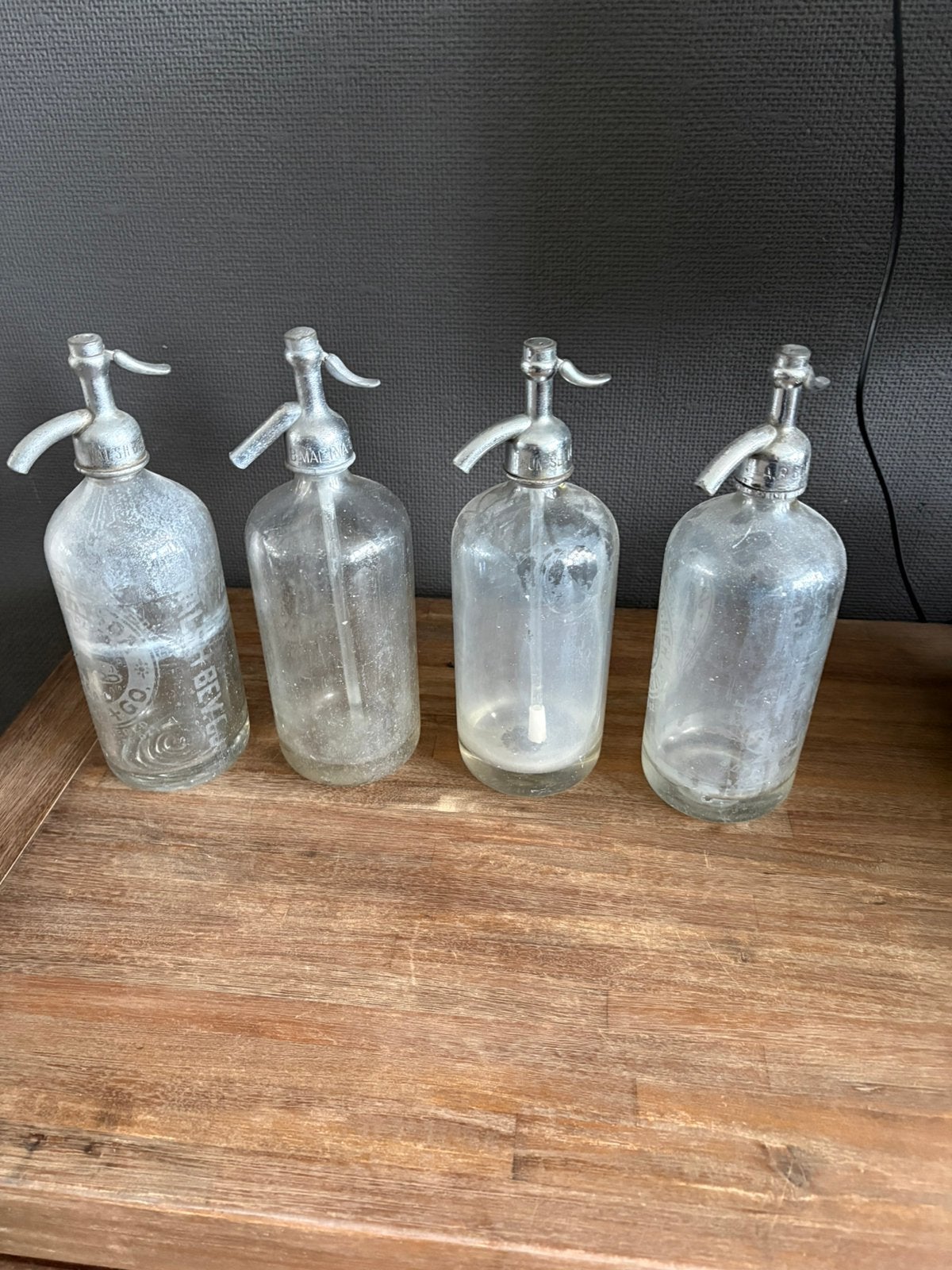 4 spuitflessen, Glas, Ophalen, Gebruikt