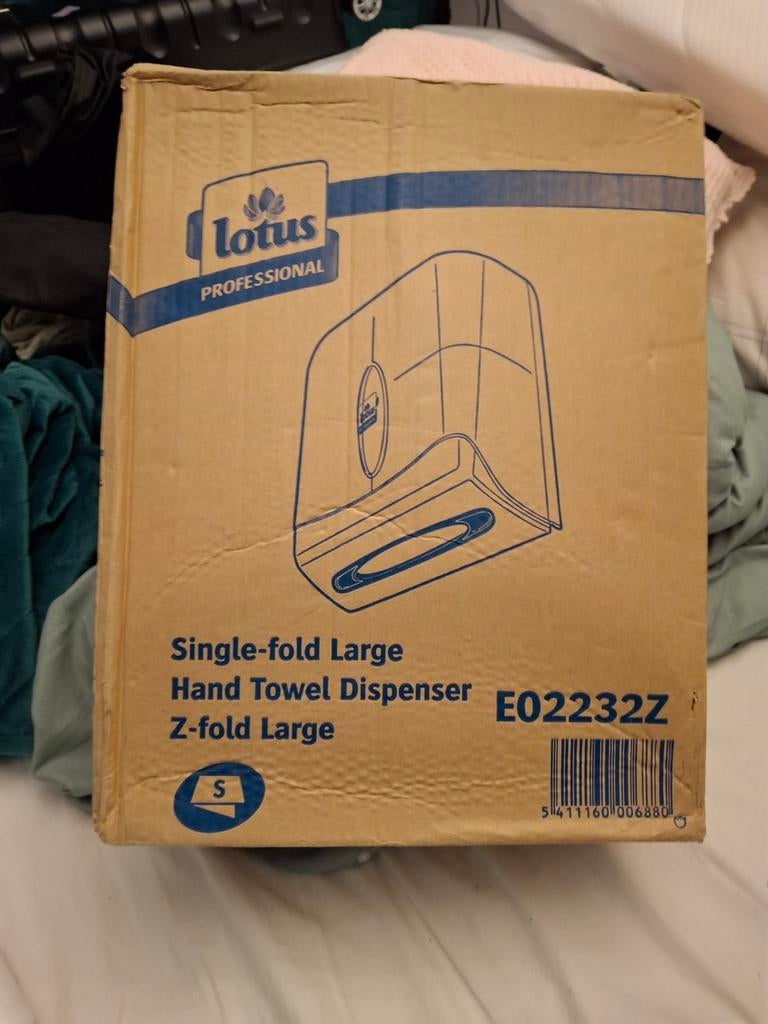 Lotus Professional Handdoek Dispenser - Nieuw in doos, Ophalen, Nieuw, Wit, Handdoekenrek
