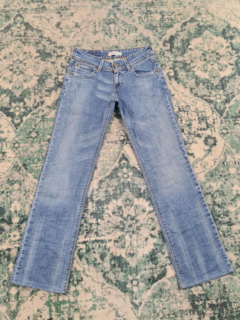 Levi’s straight curve modern rise W31 L34 WMN Tulsi3134, Blauw, Ophalen of Verzenden, Zo goed als nieuw, W30 - W32 (confectie 38/40)