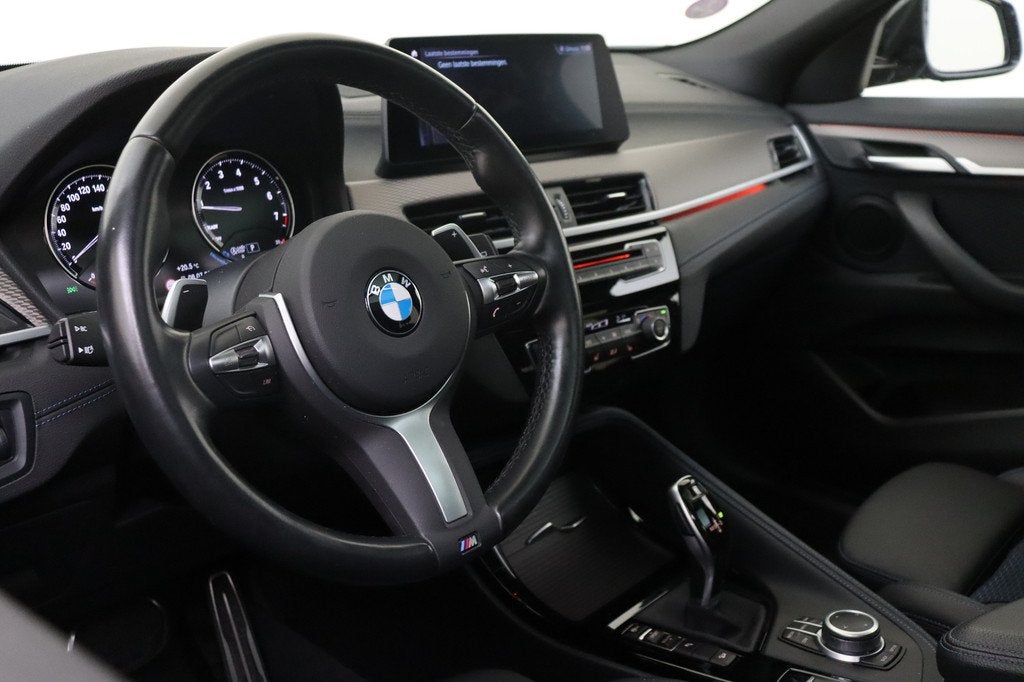 BMW X2 M35i Automaat / Panoramadak / Sportstoelen / Head-Up, Auto's, BMW, Gebruikt, 4 cilinders, Bedrijf, Vierwielaandrijving