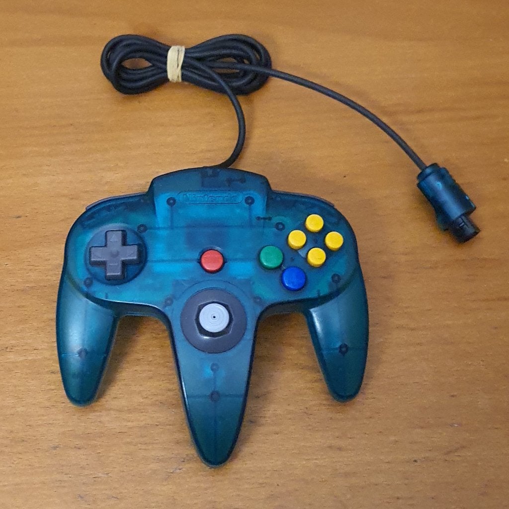 N64 | Originele Nintendo 64 Clear Blue Controller, Spelcomputers en Games, Gebruikt, Overige genres, 1 speler, Ophalen of Verzenden