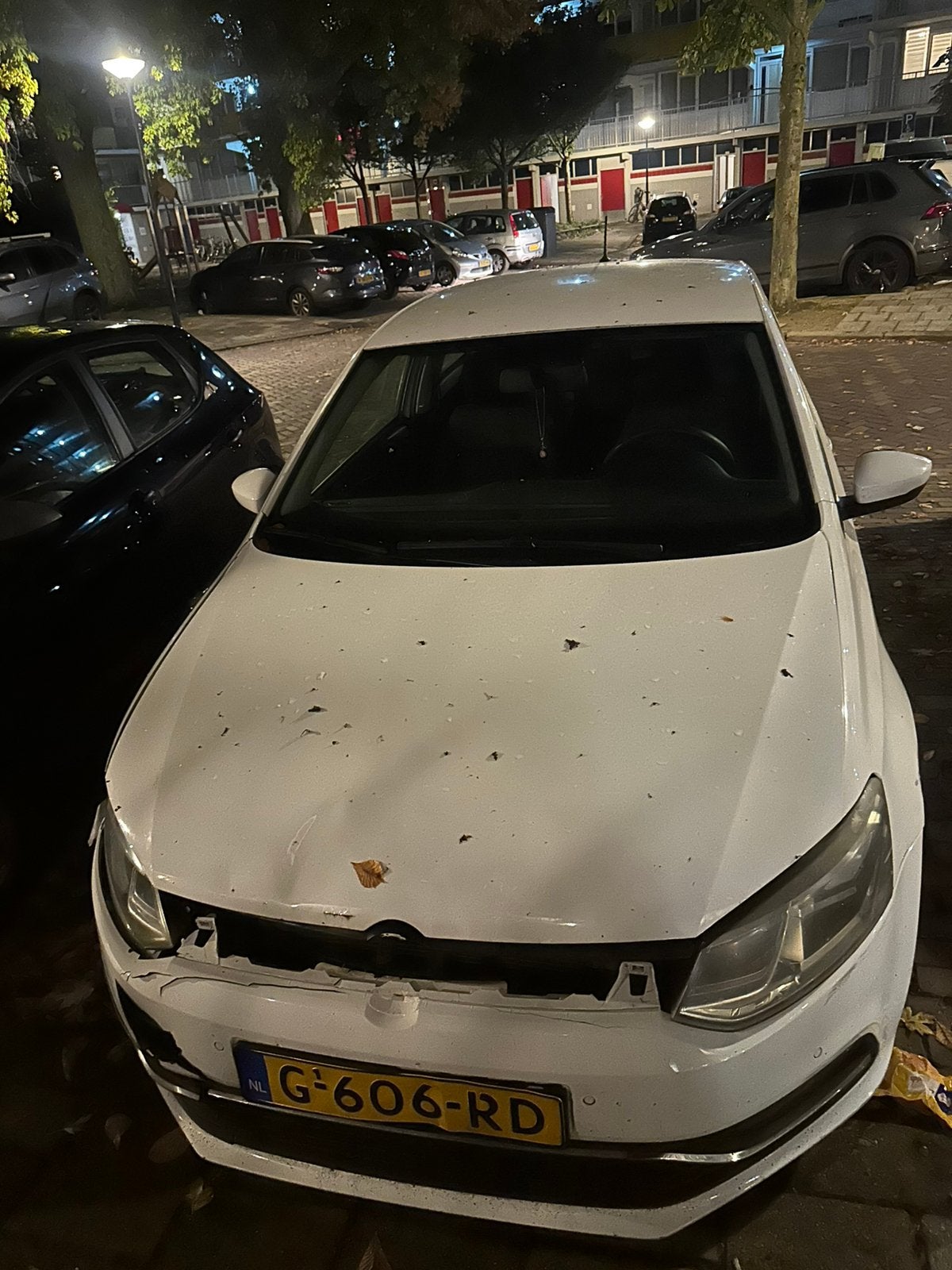 Volkswagen Polo schadeauto – Rijdt nog – €1.700, Ophalen, Volkswagen