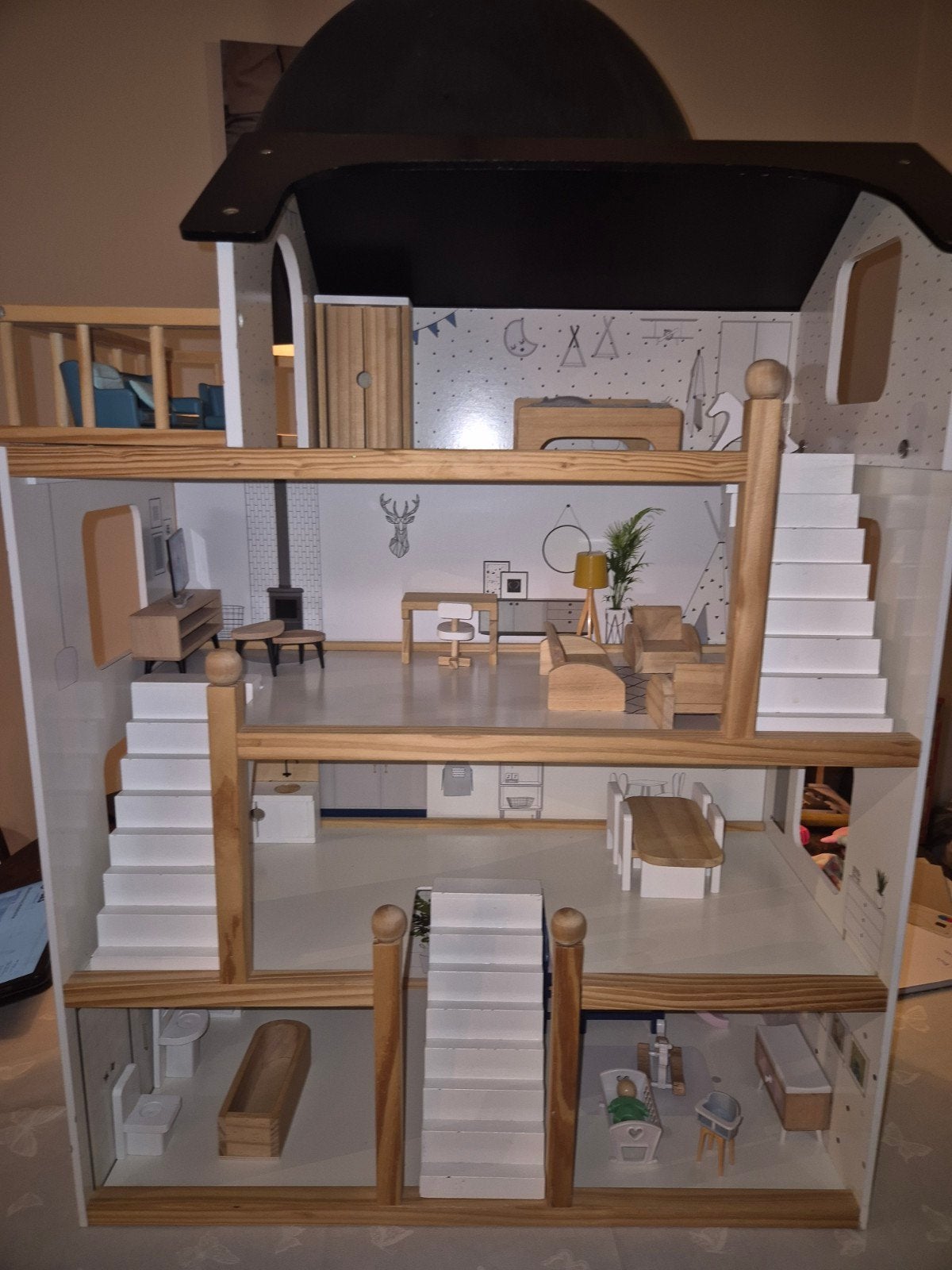 Mooi Petite Amélie houten poppenhuis met accessoires, Ophalen, Zo goed als nieuw, Poppenhuis