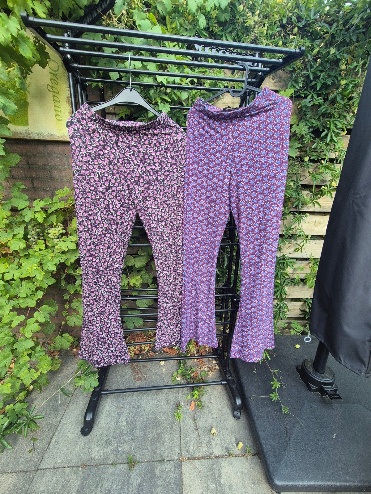 2x My Jewellery flared broek met bloemenprint, maat S, My Jewellery, Paars, Ophalen of Verzenden, Maat 36 (S)