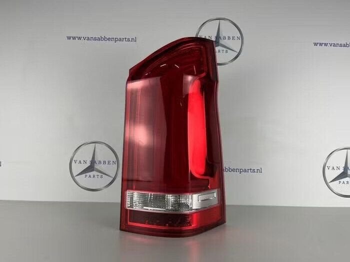 Achterlicht rechts van een Mercedes Vito, Auto-onderdelen, Ophalen of Verzenden, Gebruikt