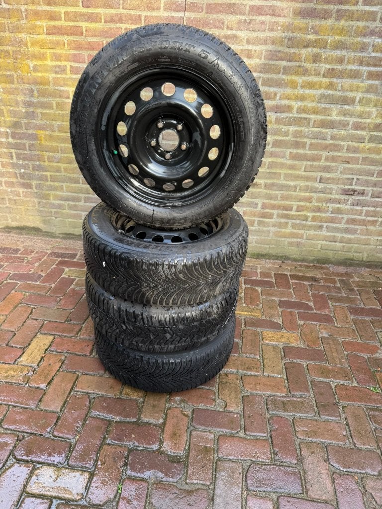 Peugeot 508 16 inch, Auto-onderdelen, Ophalen, 16 inch, Banden en Velgen, Winterbanden