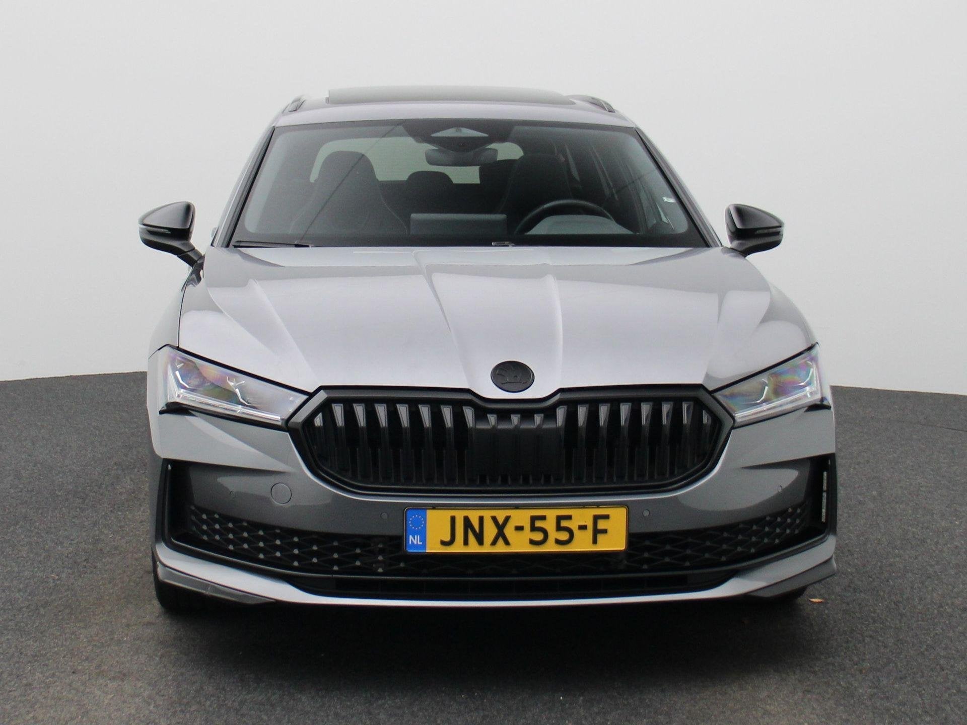 Skoda Superb Combi 1.5 TSI PHEV Sportline Business 204 PK| P, Auto's, 12 maanden, Euro 6, 4 cilinders, 250 km/l