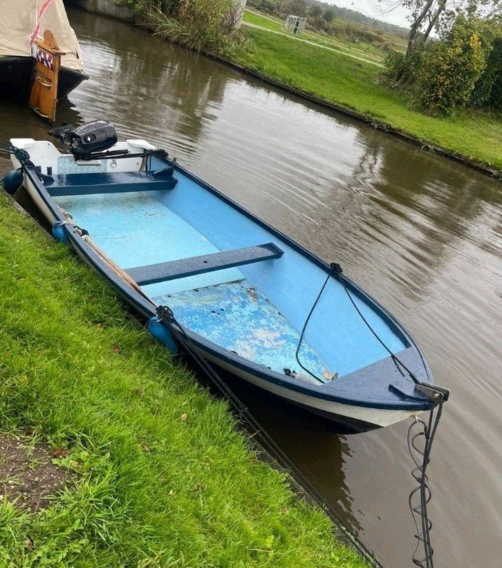 Crescent motorboot 1970 opknapper, Watersport en Boten, Motorboten en Motorjachten, Gebruikt, Trailer, Ophalen
