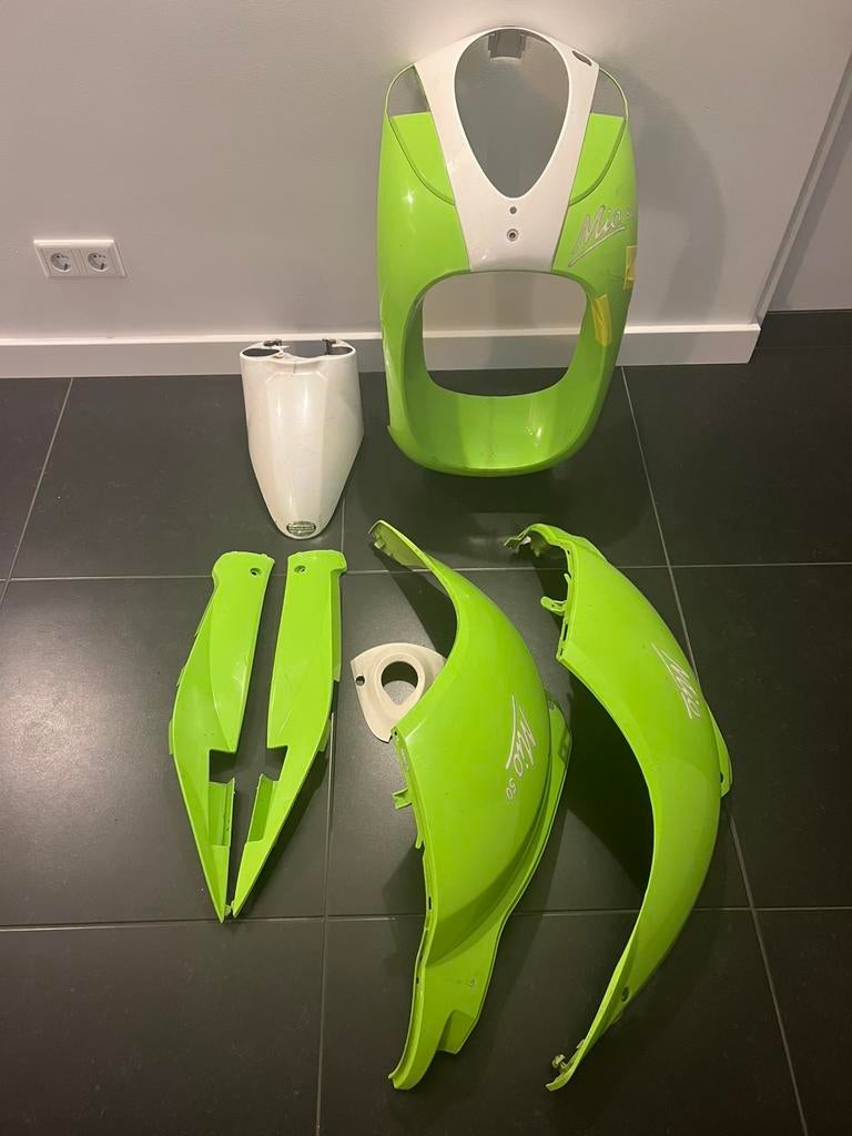 Sym mio knal groene kappenset!, Ophalen, Zo goed als nieuw, Kap, SYM