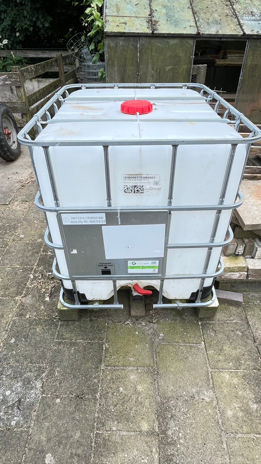 IBC, Tuin en Terras, 150 liter of meer, Ophalen, Zo goed als nieuw