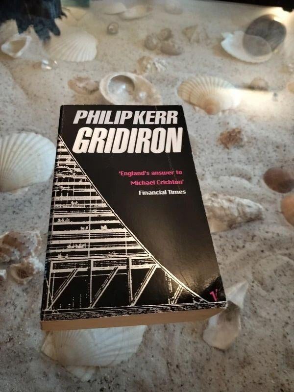 Philip Kerr - Gridiron - English, Boeken, Thrillers, Ophalen of Verzenden, Gelezen, Philip Kerr
