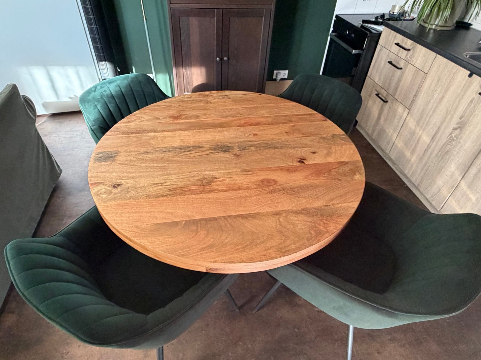 Mango houten ronde eettafel (110cm) metalen poot + 4 stoelen, Ophalen, 100 tot 150 cm, Rond, Zo goed als nieuw