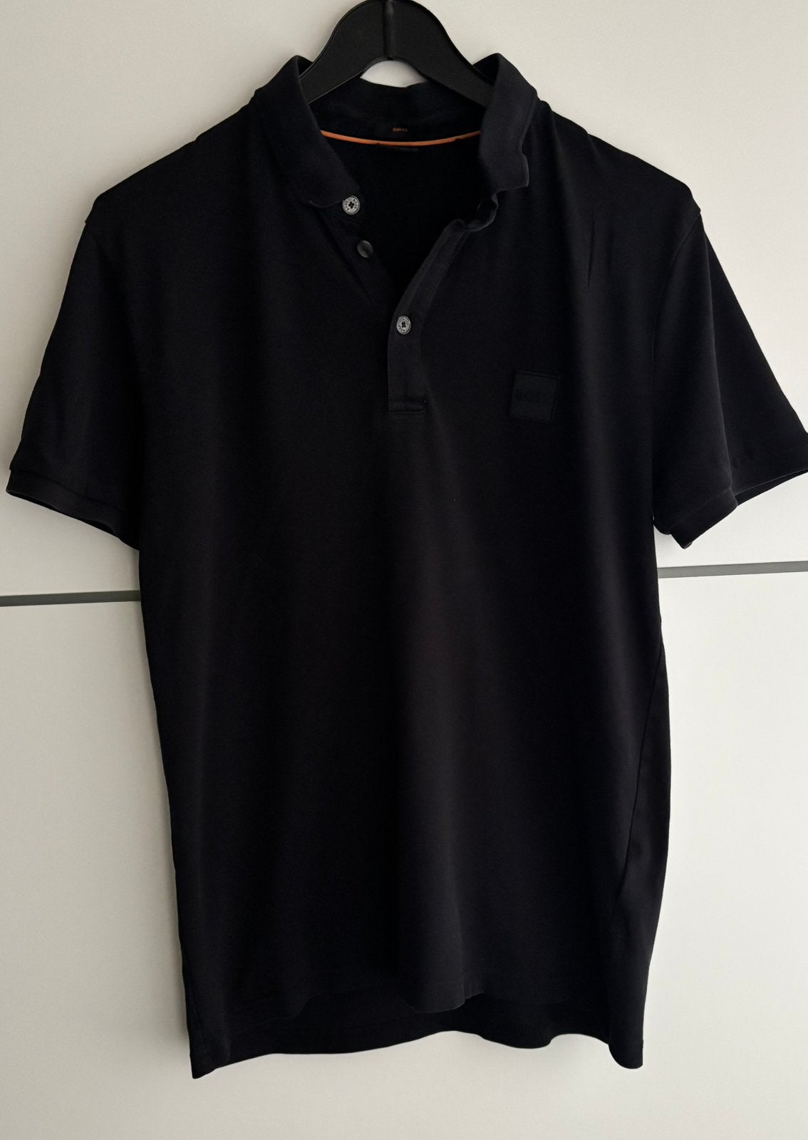 Polo M, Ophalen of Verzenden, Zo goed als nieuw, Zwart