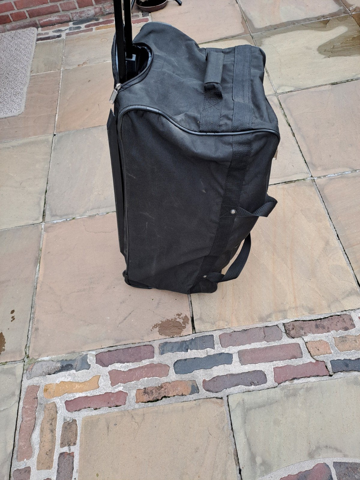 te koop een reis tas op wieltjes 30x30 cm en 70 cm lang, Sieraden, Tassen en Uiterlijk, Tassen | Reistassen en Weekendtassen, Ophalen of Verzenden