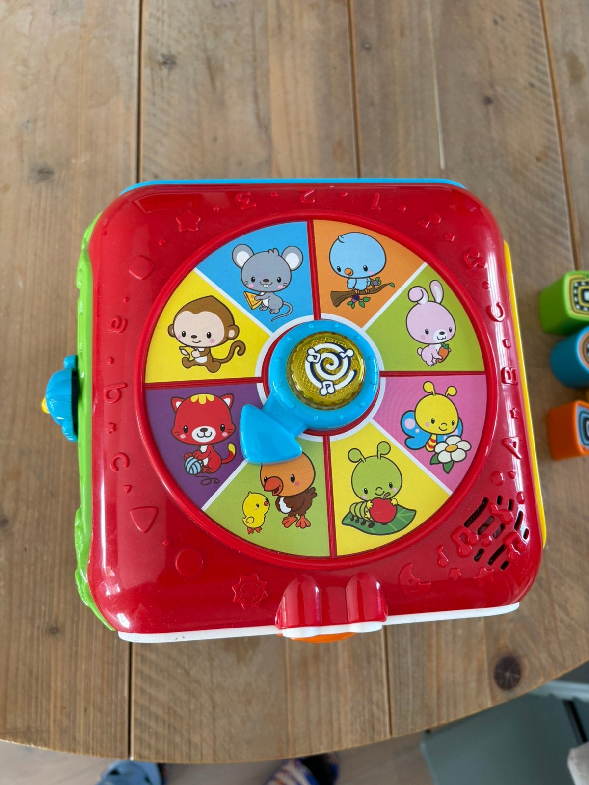 Activiteiten kubus vtech, Kinderen en Baby's, Ophalen, Gebruikt, 6 maanden tot 2 jaar