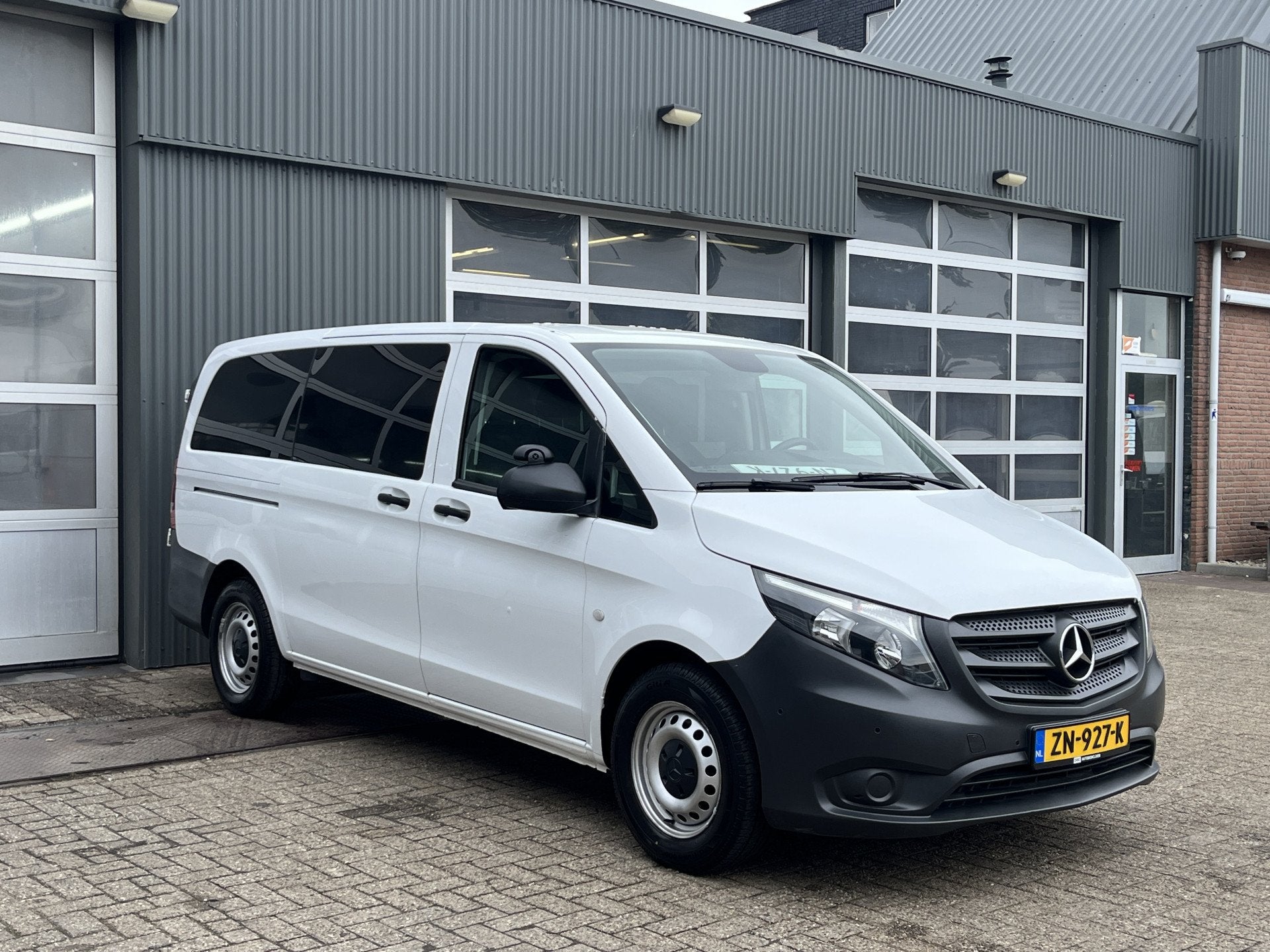 Mercedes-Benz Vito Tourer 116 BlueTEC Pro Lang Airco Cruise, Automaat, Gebruikt, 2000 kg, 1912 kg