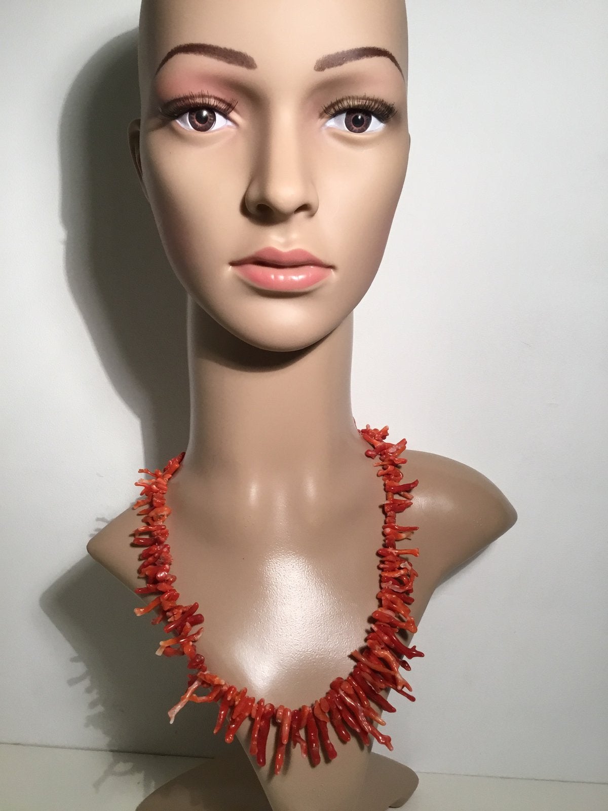 Antiek Bloedkoraal Collier ( in Hilversum ), Ophalen of Verzenden, Gebruikt, Rood, Steen of Mineraal