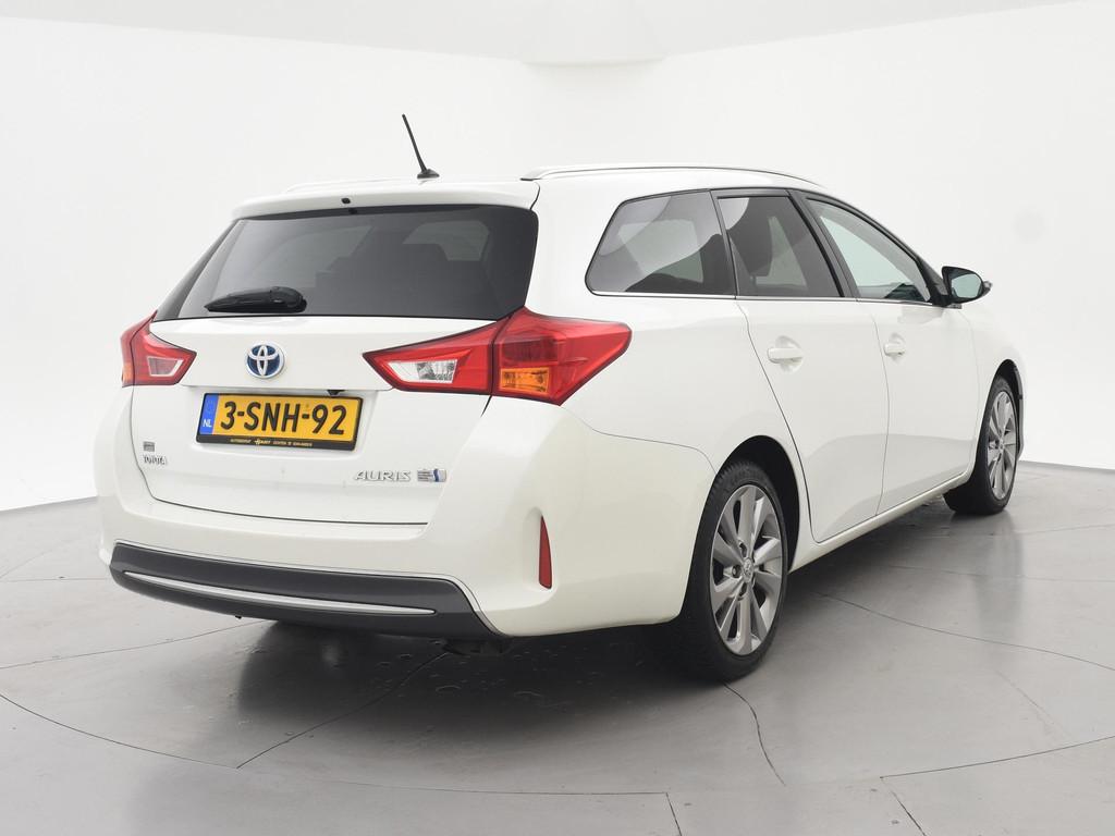 Toyota Auris Touring Sports 1.8 HYBRID AUT. + PANORAMA | CAM, Auto's, Toyota, Euro 5, Gebruikt, Origineel Nederlands, Hybride Elektrisch/Benzine