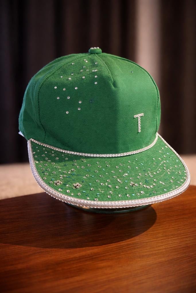 Groene Pet met Glitters en Strass Letter T, One size fits all, Ophalen of Verzenden, Pet, Onbekend