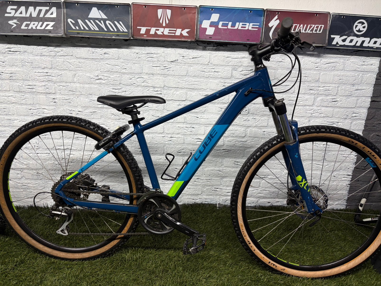 Foto 2 van Cube Aim Race 27,5 inch mountainbike frame S 27,5 cube S”