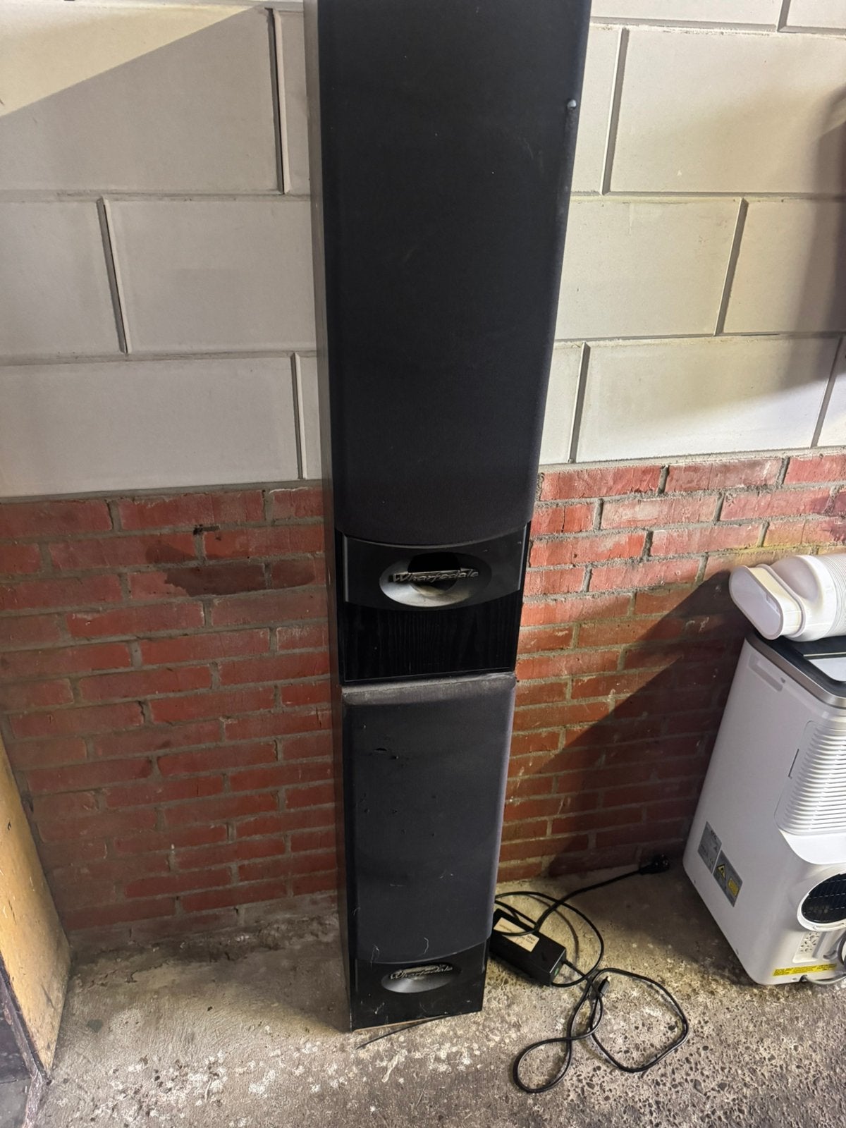 2 boxen wharfedale valdus 400 150 w, Ophalen, Zo goed als nieuw, Overige merken