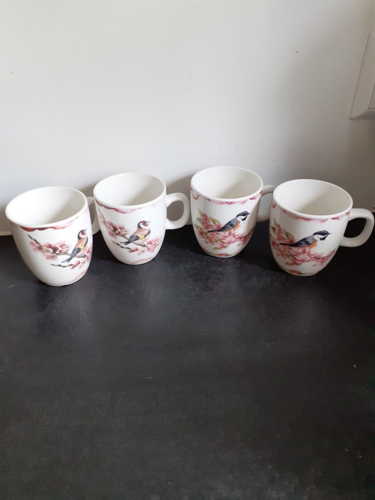 Set van 4 nieuwe mokjes met vogelprint, Ophalen of Verzenden