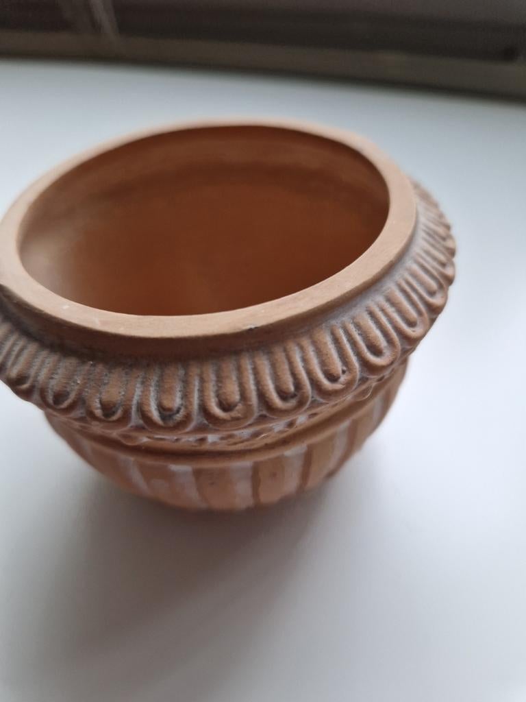 Terracotta potje, Tuin en Terras, Bloempotten, Gebruikt, Rond, Ophalen of Verzenden, Balkon